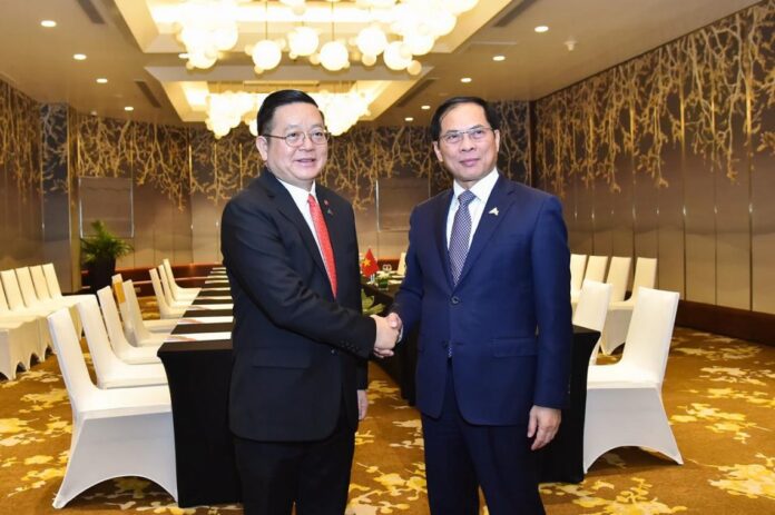 WhatsApp-Image-2025-02-25-at-9.30.54-PM-r212ibg3tua4umj7fqem088g5howk8q302fga7hnza